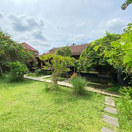 Pomelo Guest House Ubud Exterior foto