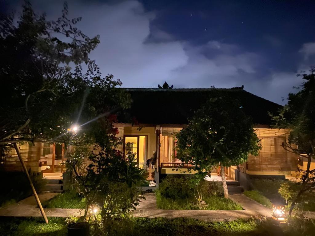 Pomelo Guest House Ubud Exterior foto